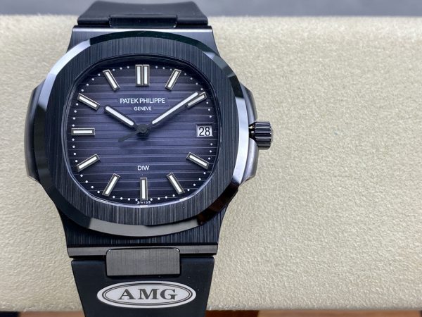Patek Philippe Nautilus Boîtier Titane Cadran Bleu 5711 Montre 40MM – Image 9