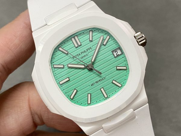 Patek Philippe Nautilus Cadran Vert 5711 Montre 40MM – Image 9