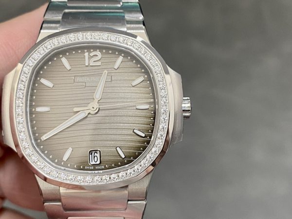 Réplique Patek Philippe Nautilus 7118 1200A 011 Acier Inoxydable Montre Homme 40mm – Image 10