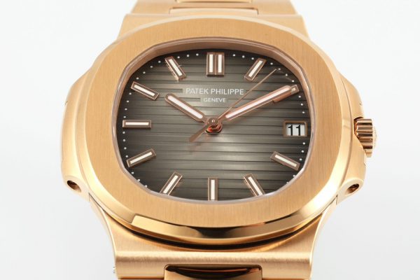Réplique Patek Philippe Nautilus 5711R 001 Montre Homme 40MM – Image 7