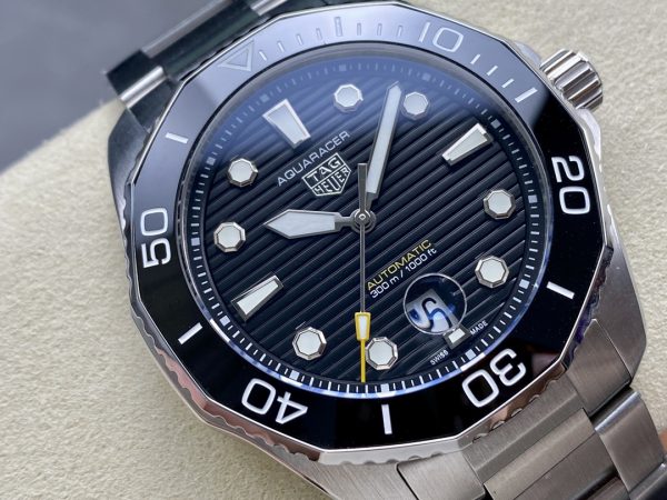 TAG Heuer Aquaracer Professional 300 WBP201A.BA0632 Automatique 43mm – Image 6