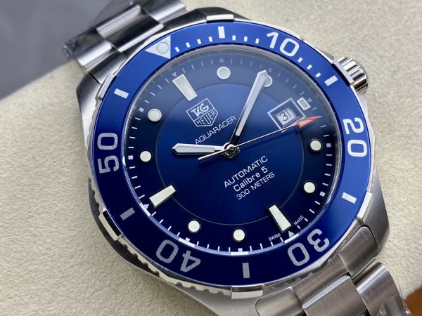 Tag Heuer Aquaracer Calibre 5 Cadran Bleu WAN2111.BA0822 Réplique Montre – Image 5
