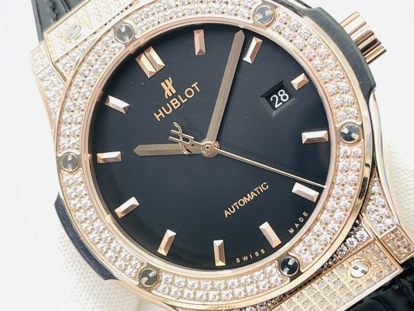 Hublot Classic Fusion 542.OX.1181.LR.1704 42mm – Image 4