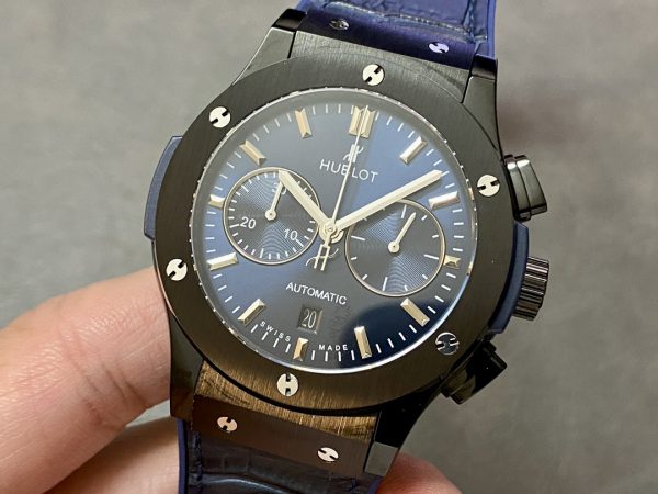 Hublot Classic Fusion Chronographe 541.CM.7170.LR 45MM Hommes – Image 4