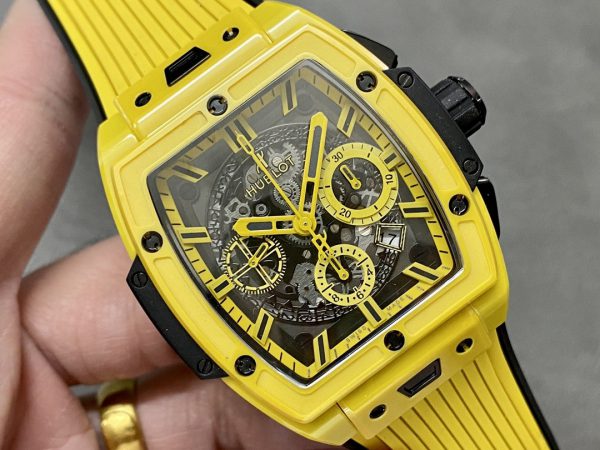 Hublot Spirit of Big Bang King 642.CY.011Y.RX 42mm Hommes – Image 4