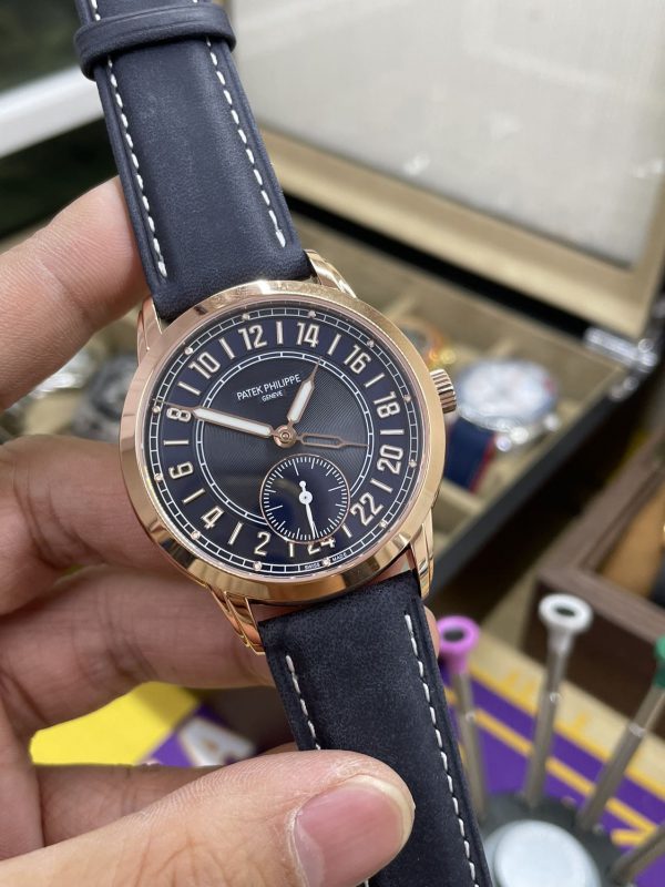 Patek Philippe Complications Or rose Cadran bleu 5224R 001 Réplique 42mm – Image 8