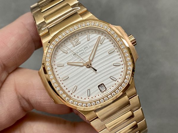 Réplique Patek Philippe Nautilus 7118 1200R 001 Montre Homme 40mm – Image 8