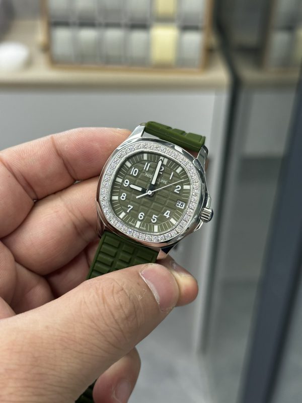 Réplique Patek Philippe Aquanaut 5267 200A 011 Montre À Vendre – Image 4