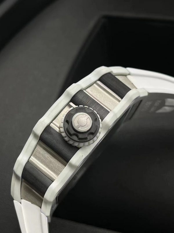 Richard Mille RM 21-02 Tourbillon Aérodynamique Quartz TPT Carbone Blanc – Image 5