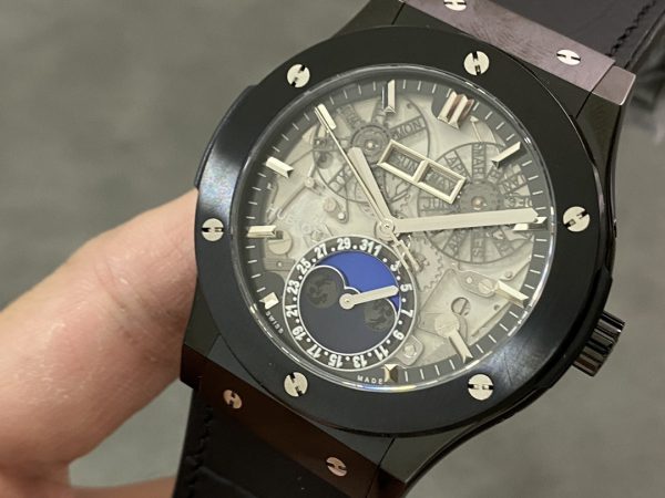 Hublot Classic Fusion Aérofusion Moonphase 547.CX.0170.LR 42mm – Image 5