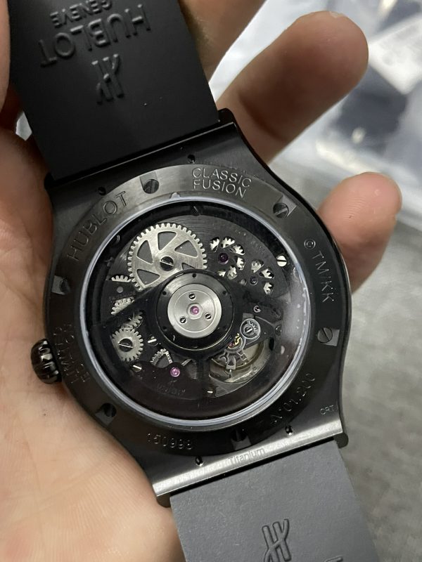 Hublot Classic Fusion 507.CX.9000.RX.TAK21 45mm Montre Hommes – Image 5
