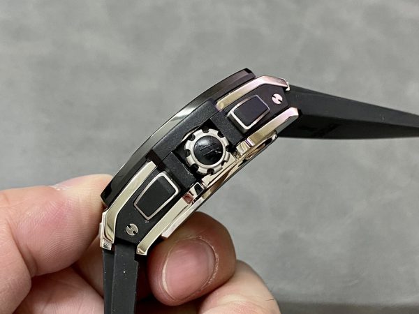 Hublot Spirit of Big Bang 642.NM.0170.RX 42mm Hommes – Image 5