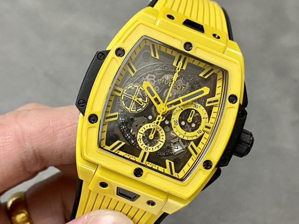 Hublot Spirit of Big Bang King 642.CY.011Y.RX 42mm Hommes – Image 5