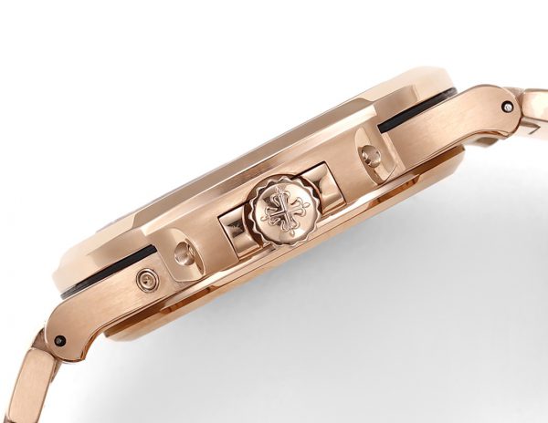 Patek Philippe Nautilus Phase de Lune Or Rose Cadran Brun Soleil 5712 1R 001 40MM – Image 6