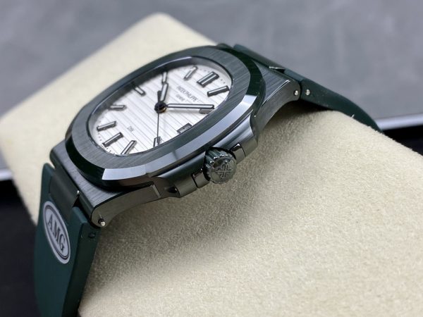 Patek Philippe Nautilus Bracelet Vert Cadran Blanc 5711 Montre 40MM – Image 6