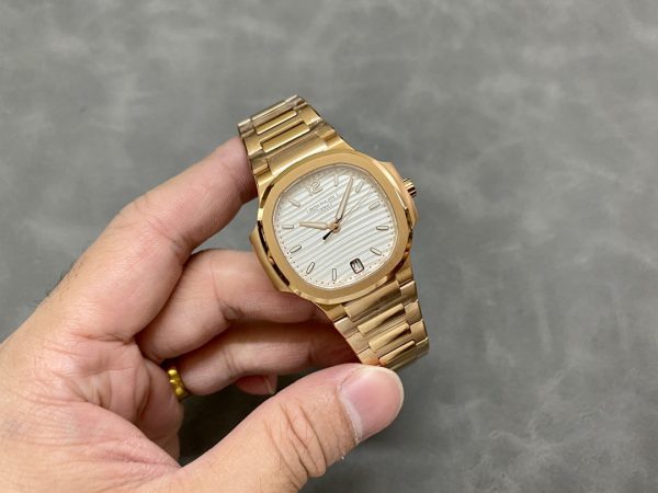 Réplique Patek Philippe Nautilus 7118 1R 001 Montre Homme 40mm – Image 7