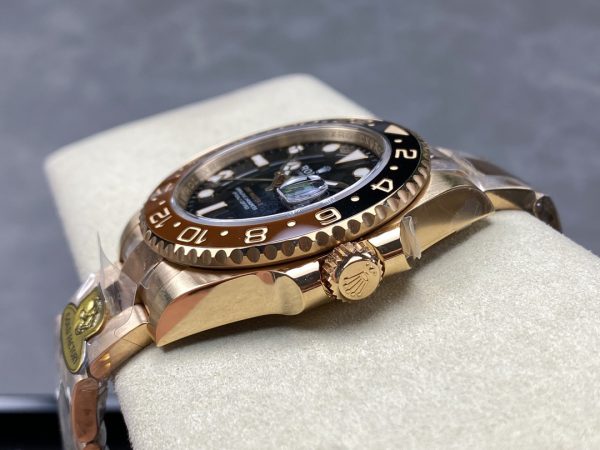 Rolex GMT-Master II 126715CHNR Cadran Noir Boîtier Everose 40MM Montre Réplique Homme – Image 4