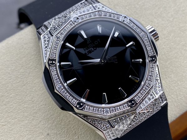 Hublot Classic Fusion 550.NS.1800.RX.1604.ORL19 40mm – Image 6