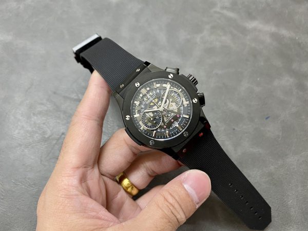 Hublot Classic Fusion 525.CM.0170.RX 45MM Montre Réplique – Image 6
