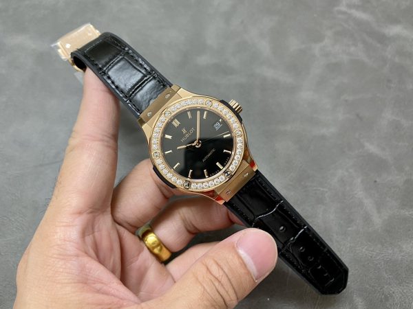 565.OX.1480.LR.1204 Hublot Classic Fusion Automatique 38mm – Image 6