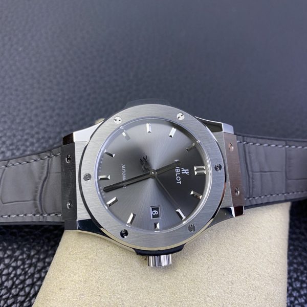 Hublot Classic Fusion 511.NX.7071.LR 45MM Cadran Gris Hommes – Image 6