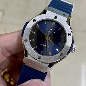 Hublot Classic Fusion 565.NX.1171.RX 38 mm Femme