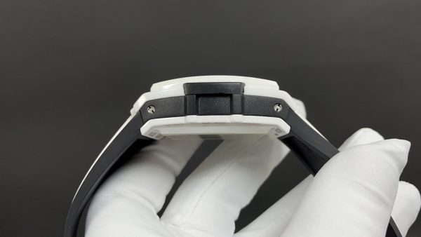 Hublot Spirit of Big Bang 42 mm 642.HX.0170.RX – Image 4