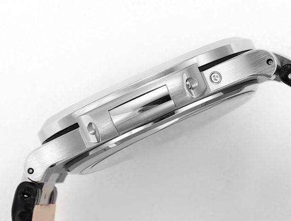 Patek Philippe Nautilus Phases de Lune Or Rose & Or Blanc Cadran Bleu Ardoise Soleil 5712GR 001 – Image 5