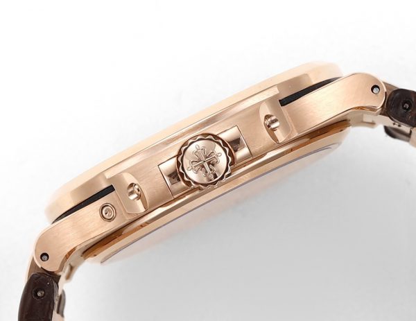 Patek Philippe Nautilus Phases de Lune Or Rose & Or Blanc Cadran Brun Soleil 5712GR 001 – Image 5