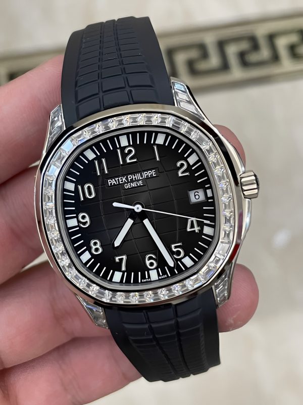 Patek Philippe Aquanaut 5167 300G 010 Noir & Vert & Marron 40mm – Image 7