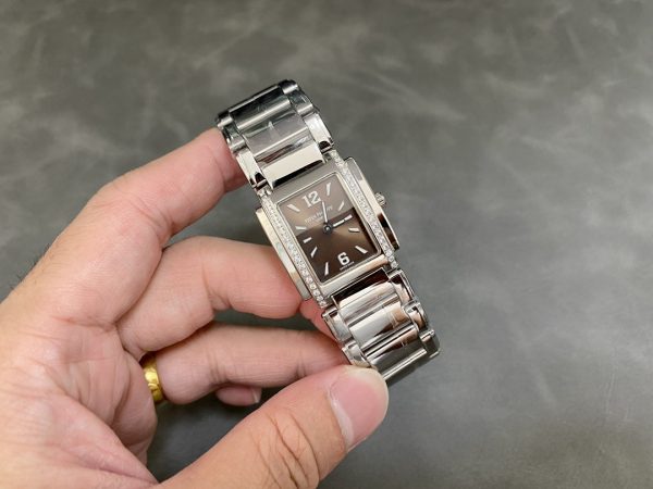 Patek Philippe Twenty4 4910 1200A 010 Quartz Femme 25x30mm – Image 6