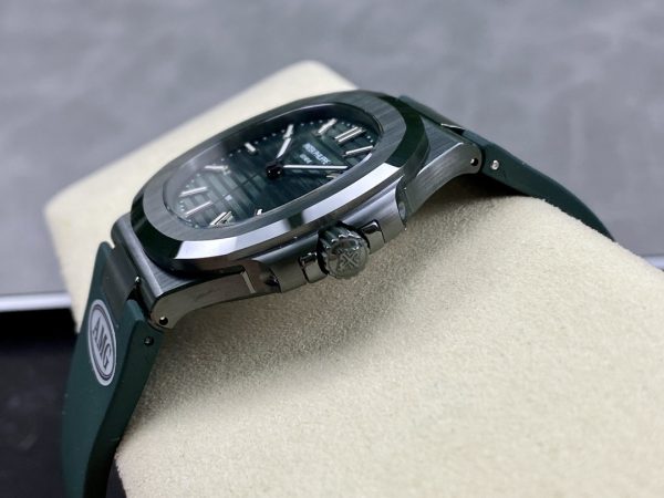 Patek Philippe Nautilus Bracelet Vert Cadran Vert 5711 Montre 40MM – Image 5