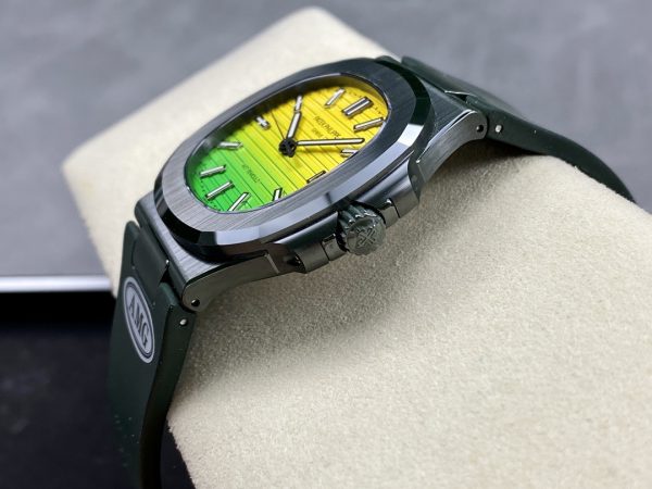 Patek Philippe Nautilus Jaune & Vert 5711 Montre 40MM – Image 5