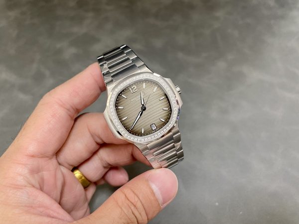 Réplique Patek Philippe Nautilus 7118 1200A 011 Acier Inoxydable Montre Homme 40mm – Image 7