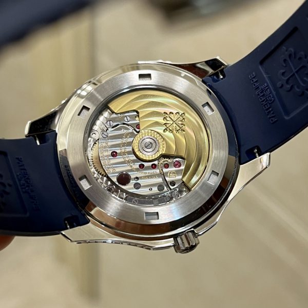 Réplique Patek Philippe Aquanaut 5167 300G 010 Montre À Vendre – Image 6