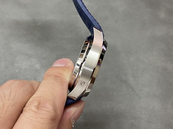 Réplique Patek Philippe Aquanaut Bleu 5968A 001 42mm Montre Homme – Image 7