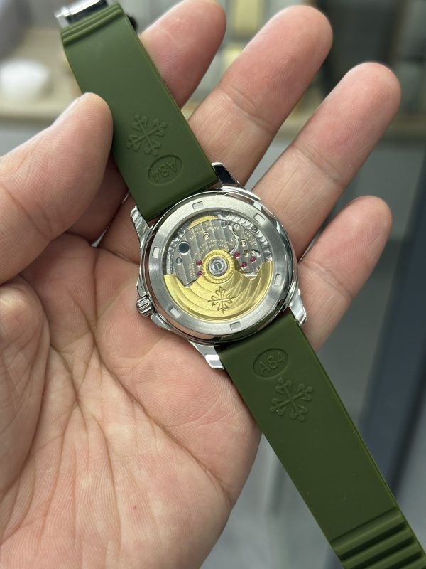 Réplique Patek Philippe Aquanaut 5267 200A 011 Montre À Vendre – Image 6