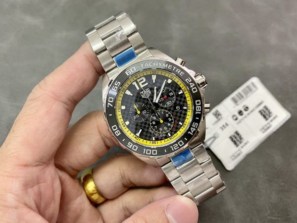 Tag Heuer Formula 1 Chronographe Quartz Cadran Noir CAZ101AC.BA0842 – Image 7