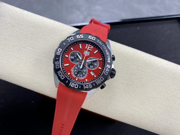 Tag Heuer Formula 1 Chronographe Quartz Cadran Rouge CAZ101AN.FT8055 43MM – Image 7