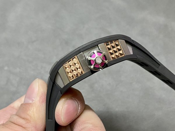 Richard Mille RM 66 Tourbillon volant Édition limitée Or rose 18k – Image 8