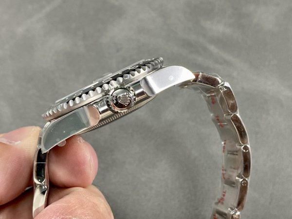 Rolex GMT Master II Oystersteel M126710GRNR 0004 Automatique 40mm – Image 4