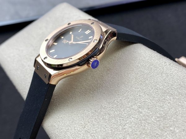Hublot Classic Fusion Or King 542.OX.1181.RX 42mm – Image 7