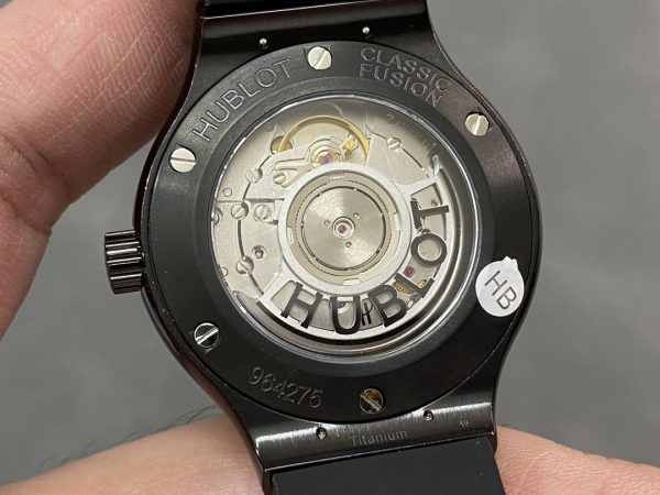 Hublot Classic Fusion 565.CM.1470.RX Femme 38 MM – Image 7