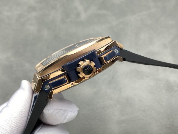 Hublot Spirit of Big Bang Chronographe King Gold Bracelet Cuir Bleu Homme 641.OX.7180.LR – Image 7
