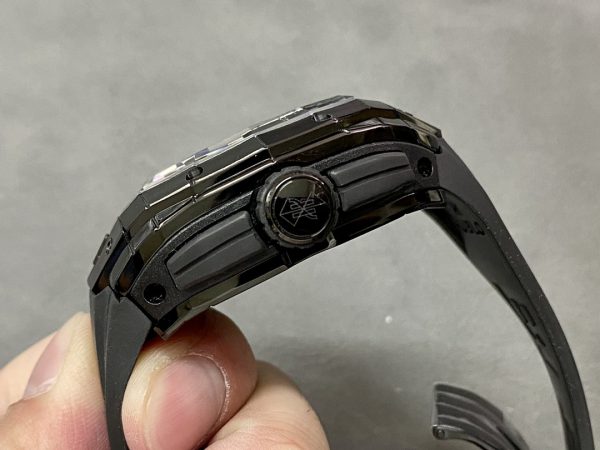 Hublot Spirit Of Big Bang 648.CX.0114.RX.MXM23 Montre Réplique – Image 7