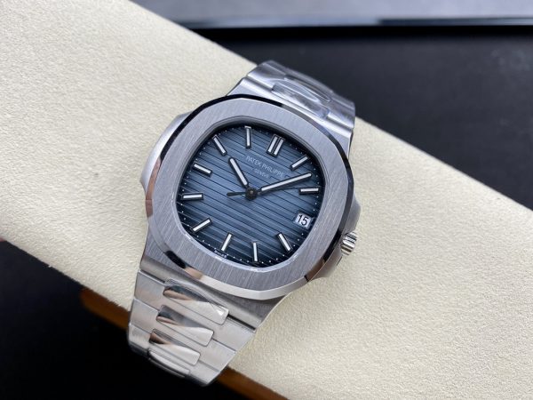 Réplique Patek Philippe Nautilus 5711 1A Cadran Bleu 40mm Montre Homme – Image 6