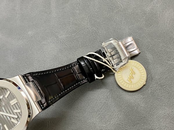 Réplique Patek Philippe Nautilus 5712G 001 40mm Montre Homme – Image 10