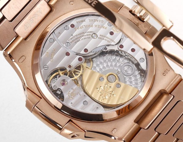 Patek Philippe Nautilus Phase de Lune Or Rose Cadran Brun Soleil 5712 1R 001 40MM – Image 4