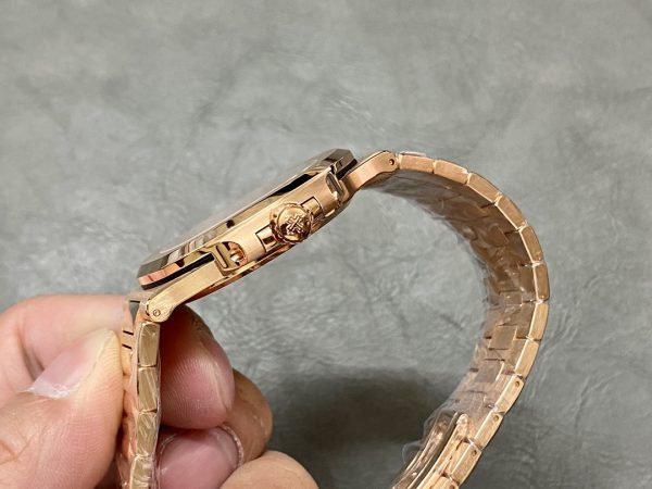 Patek Philippe Nautilus 5711 1R 001 Montre Réplique 40MM – Image 8