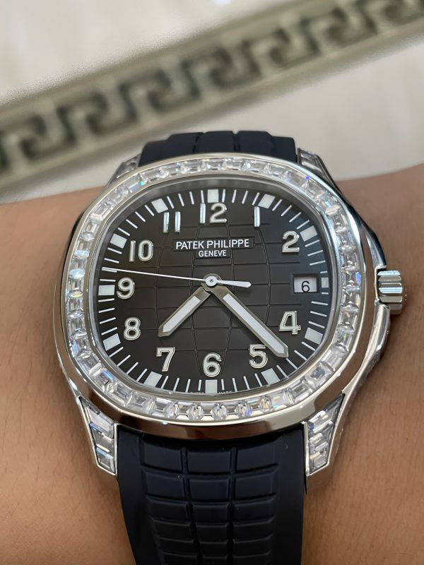 Patek Philippe Aquanaut 5167 300G 010 Noir & Vert & Marron 40mm – Image 6